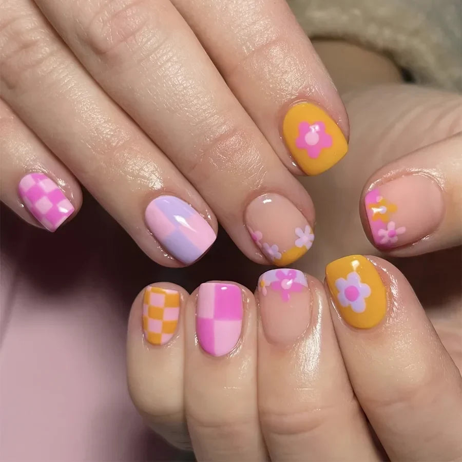Floral Almond Press-On Nails Set