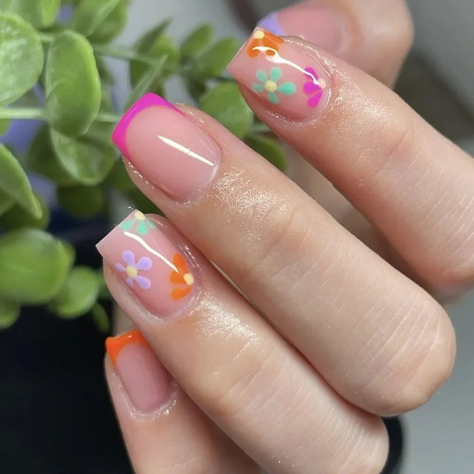 Floral Almond Press-On Nails Set